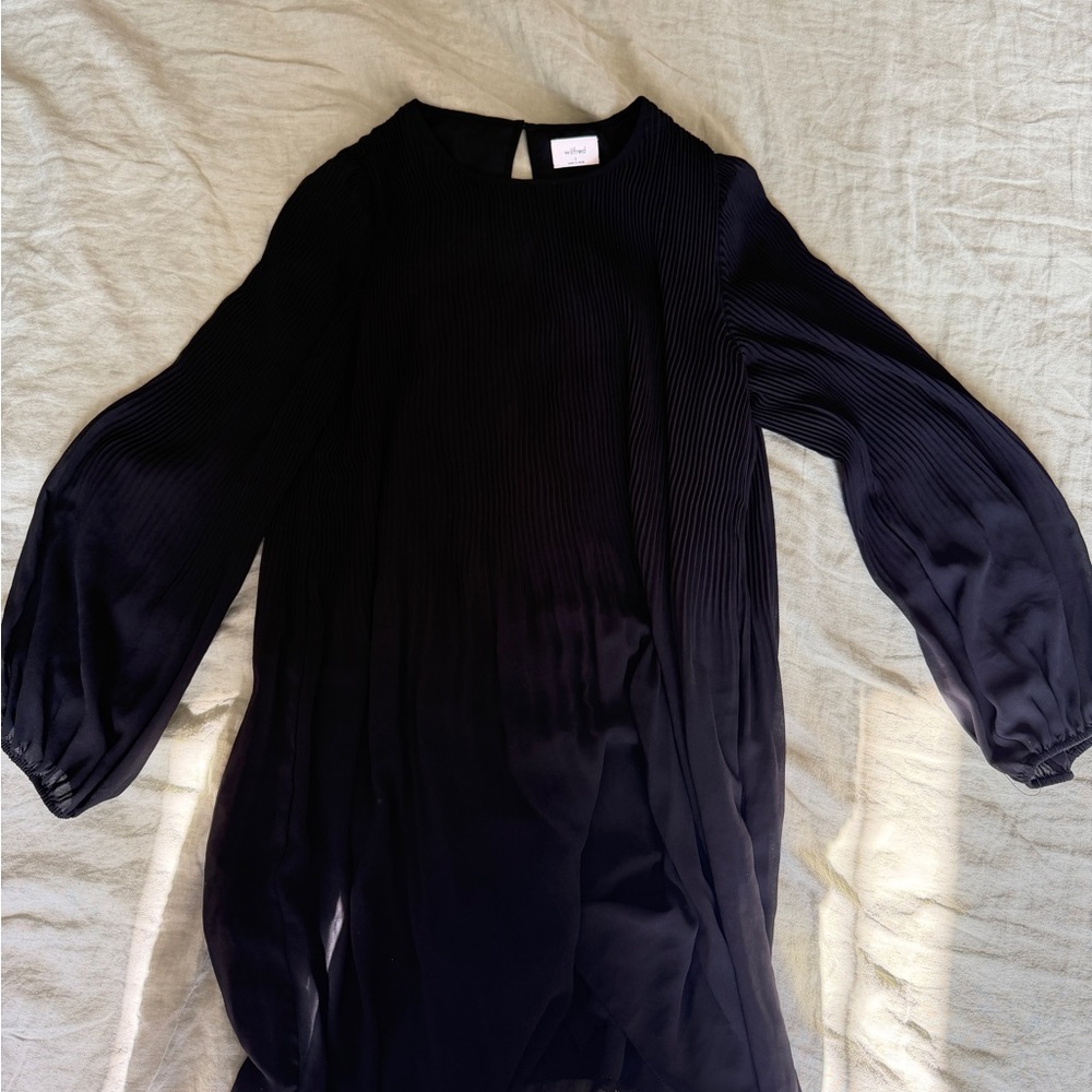 Wilfred Black Pleated Top